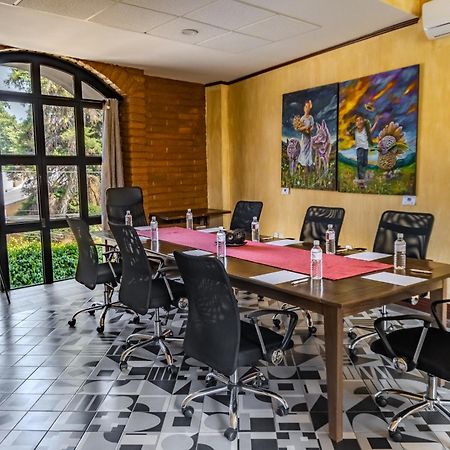 Casa De Adobe Gallery & Luxury Boutique Oaxaca Exterior photo