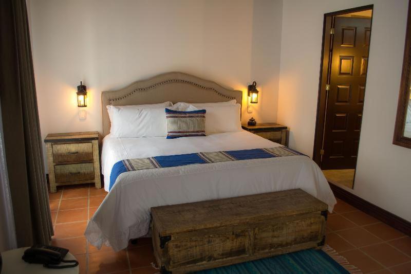 Casa De Adobe Gallery & Luxury Boutique Oaxaca Room photo